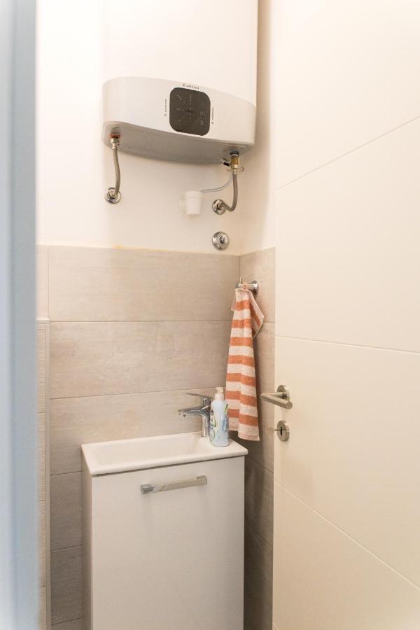 Apartment Zara - Luxury Apartment With Private Pool المظهر الخارجي الصورة