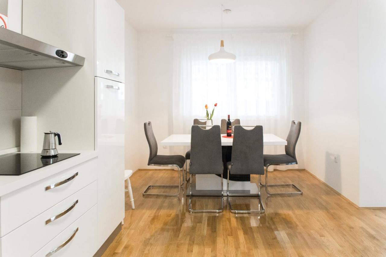 Apartment Zara - Luxury Apartment With Private Pool المظهر الخارجي الصورة